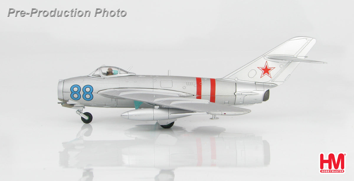 MiG-17A ソビエト空軍 チェコスロバキア侵攻時 68年 #55 1/72 [HA5903]