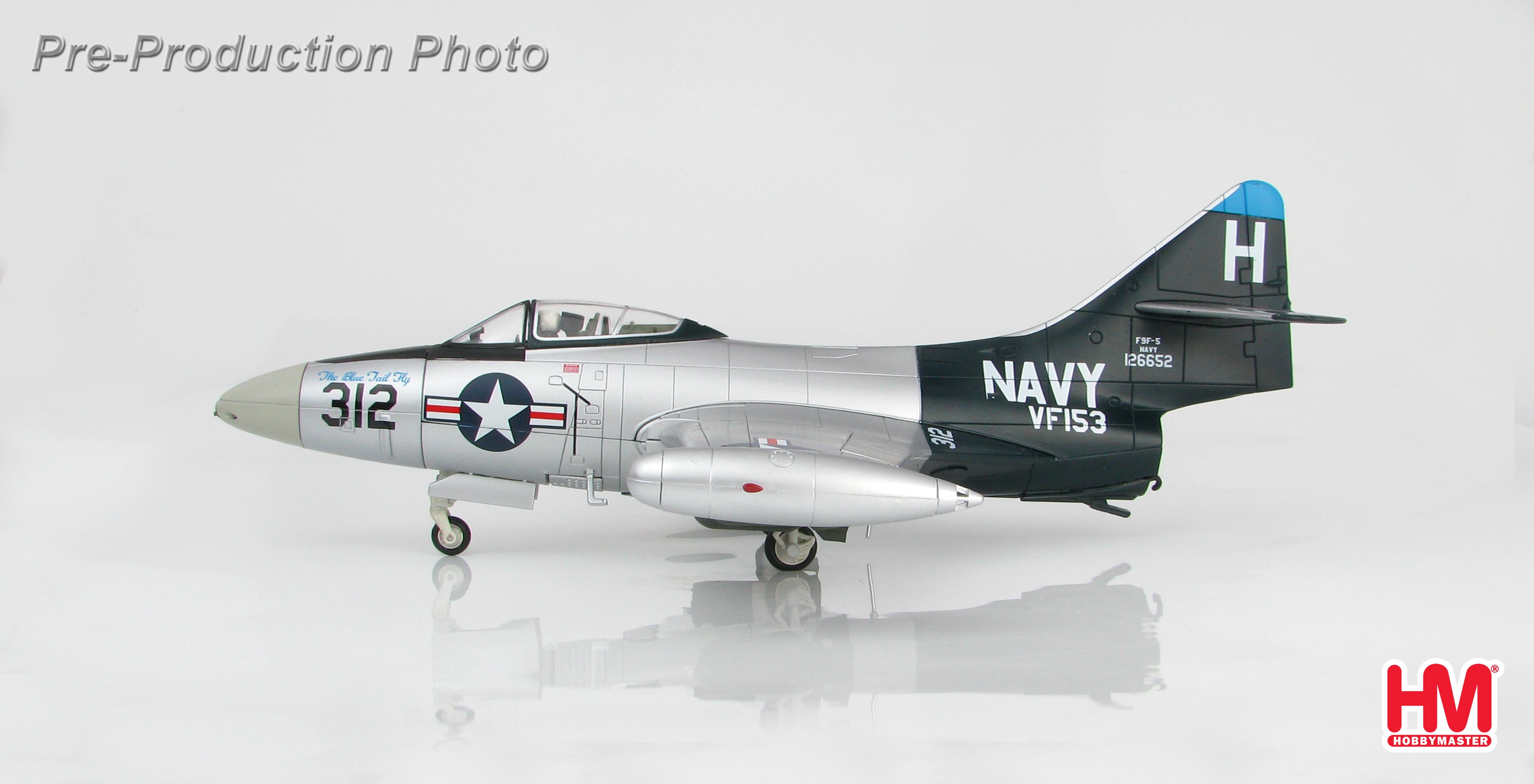 F9F-5 US Navy 153rd Attack Squadron "Blue Tail Fly" Korean War, aboard the aircraft carrier Princeton, 1953 #312/#126652 1/48 [HA7208]