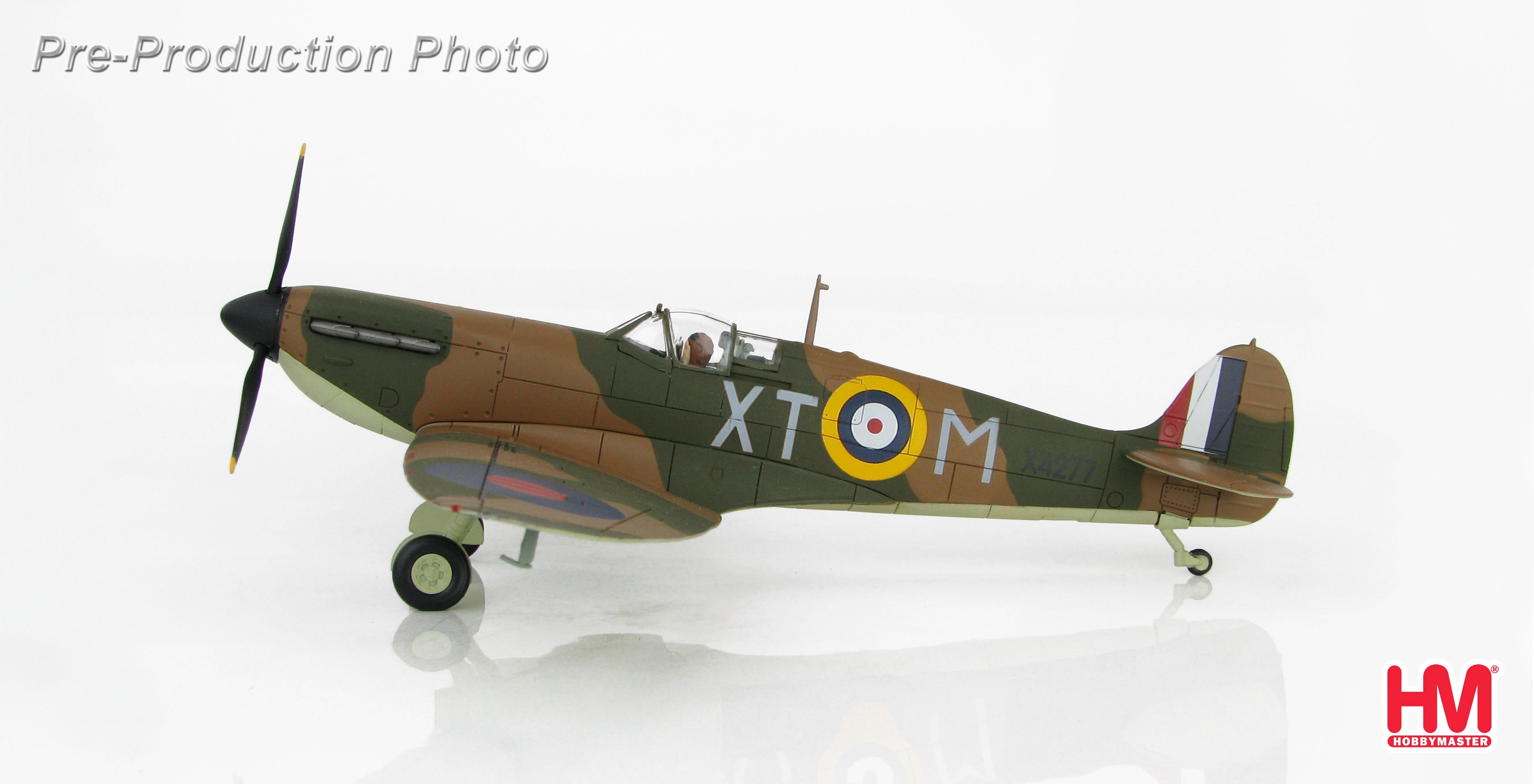 Spitfire Mk.I RAF No. 603 Squadron Lt. Richard Hillary's aircraft 1940 X4277/XT-M 1/48 [HA7814]