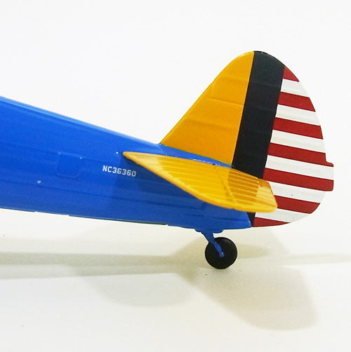 Boeing (Stearman) PT-17 US Army Air Forces 332nd Fighter Wing "Red Tails/Tuskegee Airmen" #18303 1/48 [HA8106]