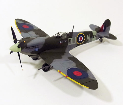 Spitfire HF Mk. IXc, Royal Air Force, No. 312 Squadron (Exiled Czechoslovak Air Force), Otto Smyk, 1944 DU-N 1/48 [HA8305]