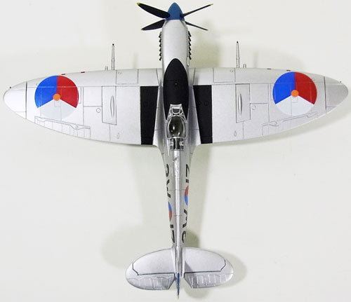 Hobby Master スピットファイアLF Mk.IX オランダ空軍 第322飛行隊