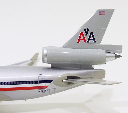 MD-11 American Airlines 90s N1758B 1/200 [HL1201]