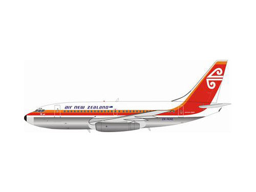 737-200 ニュージーランド航空 80年代 ポリッシュ仕上 （スタンド付属） ZK-NAD 1/200 ※金属製 [IF7370118PB]