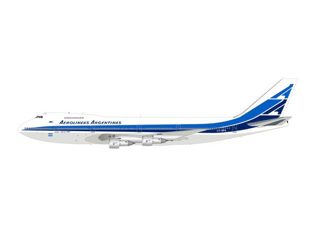 747-200B Aerolineas Argentinas LV-OPA (stand included) 1/200 [IF742AR1217]