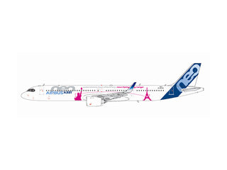 A321neoLR エアバスコーポレートカラー D-AVZO (スタンド付属) 1/200 [LH2212]