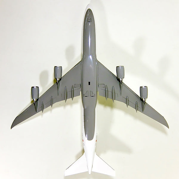 747-8i (Passenger Type) Lufthansa Special Paint "Fanhansa" D-ABYO 1/200 *Stand Only, Plastic [LH30]