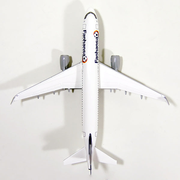 A320SL Lufthansa Special Paint "Fanhansa" D-AIUD 1/200 *Plastic [LH31]