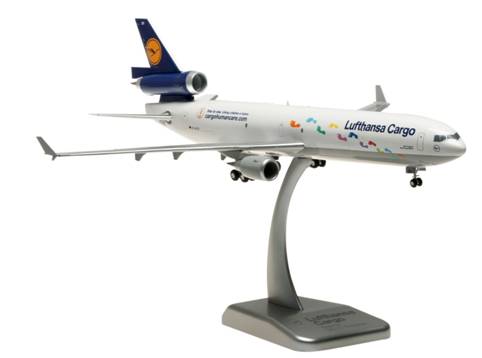 MD-11F (Cargo Type) Lufthansa Cargo Special Paint "Step by Step" (Gear and Stand Included) D-ALCH 1/200 *Plastic [LH46]