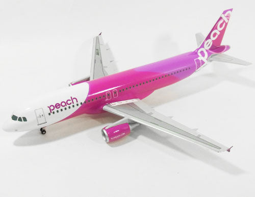 A320 Peach Aviation JA811P (No. 11) 1/100 *Plastic [MM10005]