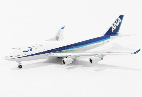 全日空商事 747-400 ANA 全日空 JA8958 滑走路付き 1/1000 [NH10040]