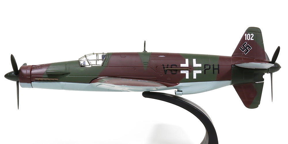 Dornier Do335A-02 Pfeil, Dornier Factory, Oberpfaffenhofen, April 22, 1945 (preserved aircraft) VG+PH 1/72 *Stand only [OXAC048]