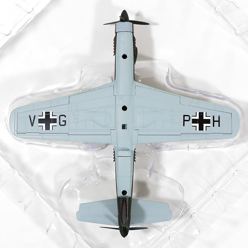 Dornier Do335A-02 Pfeil, Dornier Factory, Oberpfaffenhofen, April 22, 1945 (preserved aircraft) VG+PH 1/72 *Stand only [OXAC048]