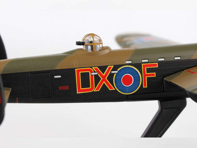 Avro Lancaster Royal Air Force JUST JANE 1/150 [PS5333-2]