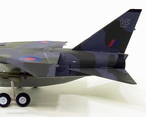 TSR-2 Prototype Royal Air Force Attack Aircraft Specification Camouflage 1/144 *Plastic [SNM09]