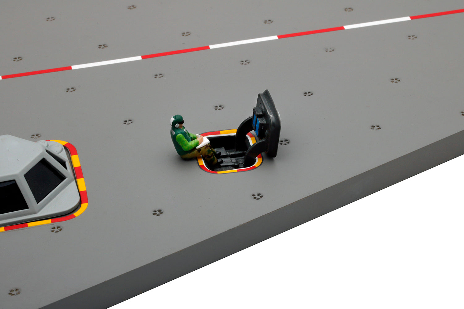 TSM MODEL 1/72 アメリカ海軍 空母デッキベースⅠ 塗装済完成品 Yahoo!オークション - TSM MODEL / アメリカ海軍 / 空母デッキ