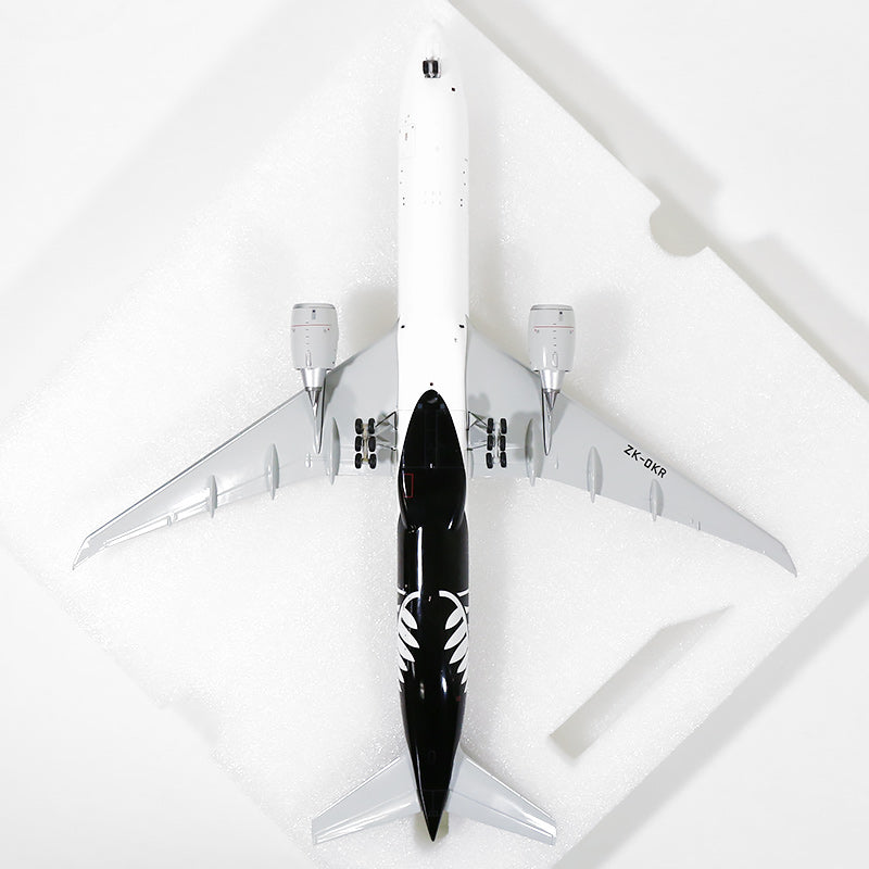 JC Wings 777-300ER エア・ニュージーランド ZK-OKR 1/200