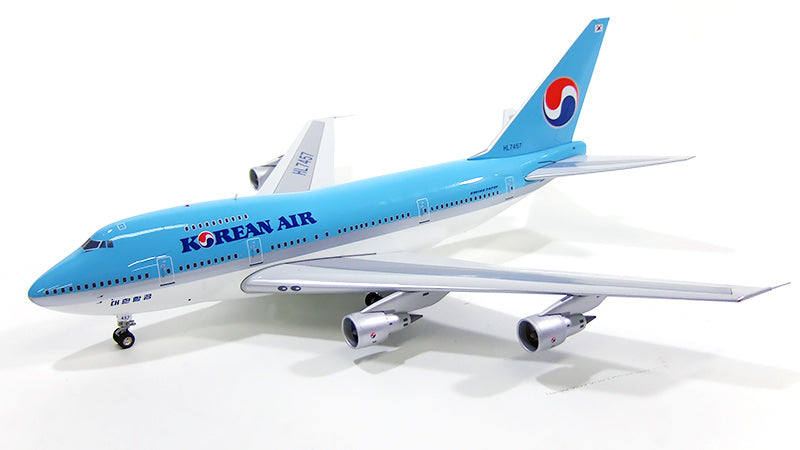 747SP Korean Air 90s HL7457 1/200 *Stand included [XX2837]