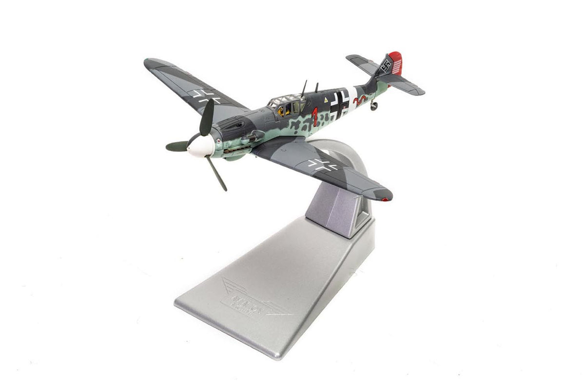 Bf109G-2 （熱帯対応型／Trop) ドイツ空軍 第27戦闘航空団 第III飛行隊 第8中隊 中隊長ヴェルナー・シュレーア大尉機  ロドス島・ギリシャ 1943年 #1 1/72 [AA27111]