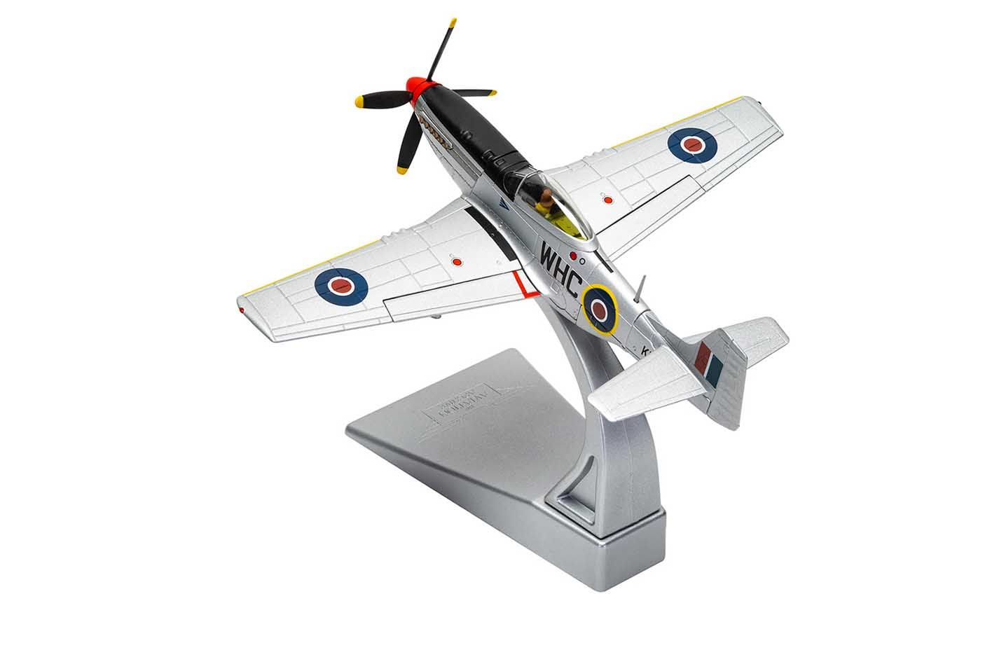 マスタングMk.IV（P-51D） イギリス空軍 第150航空団 司令ヴェルナー・クリスティ中佐機（ノルウェー人） ハンズドン基地 1/72 [AA27703]