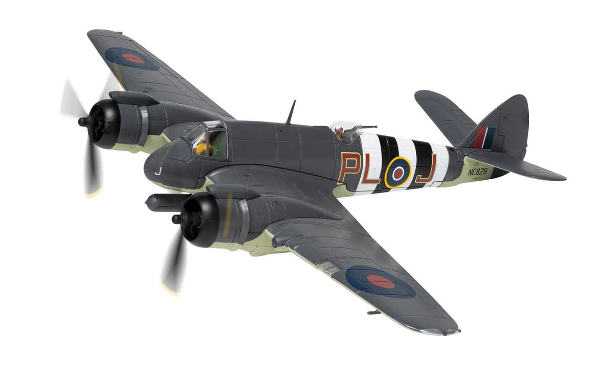 1/72 ブリストルボーファイター TF.X - NE829/PL-J RAF No.144 Squadron Banff Strike WING Aberdeenshire Scotland 1944年10月【CGAA28601】 ミニカー