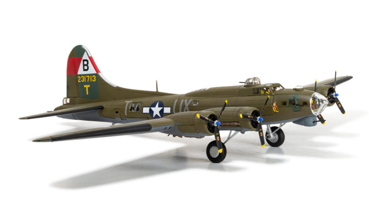 B-17G, US Army Air Forces, 92nd Bombardment Group, 327th Bombardment Squadron, 1944, #42-31713/UX-T "Snake Hips" 1/72 [AA33320]