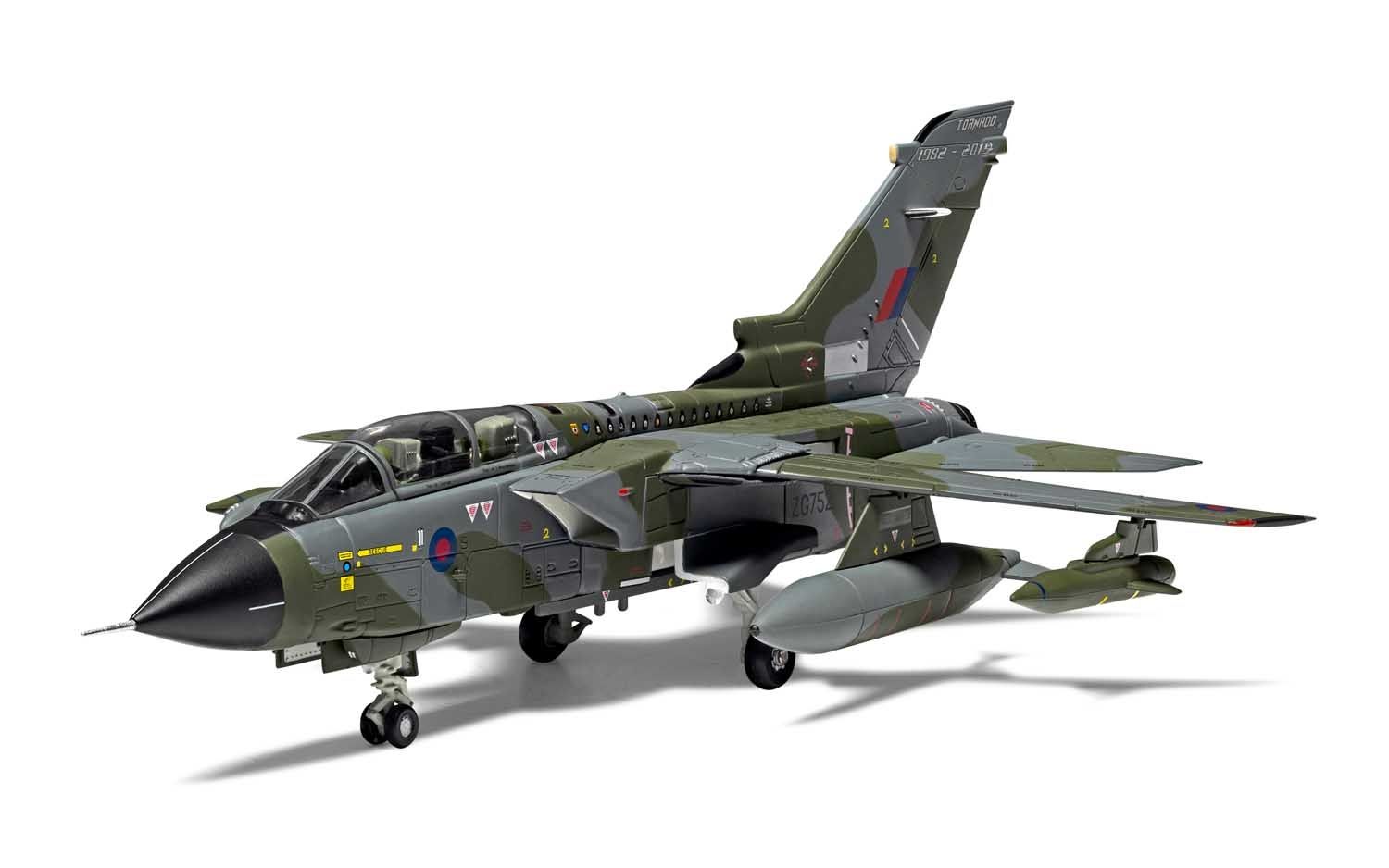 Panavia Tornado GR.4 ZG752 Retired RAF Marham March 2019 1/72 [AA33619]