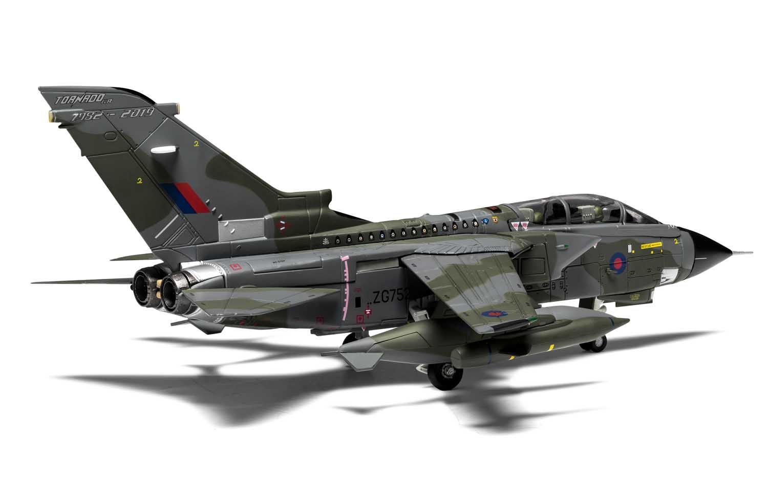 Panavia Tornado GR.4 ZG752 Retired RAF Marham March 2019 1/72 [AA33619]