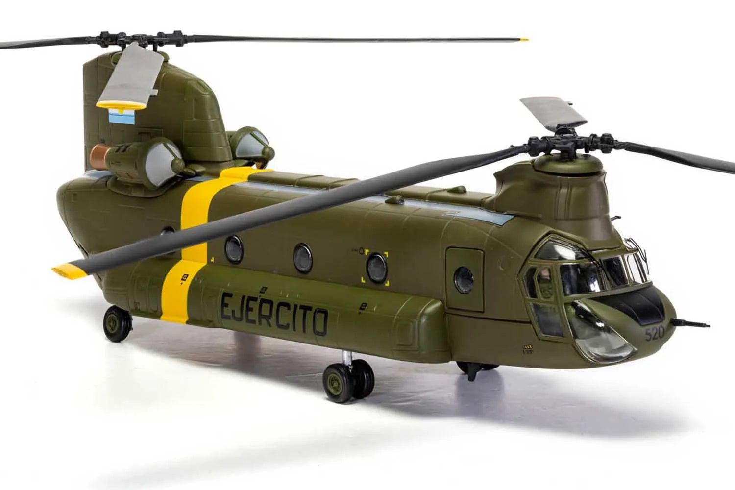 Corgi CH-47C アルゼンチン空軍 フォークランド紛争時 1982年 AE-520 1/72 [AA34217]