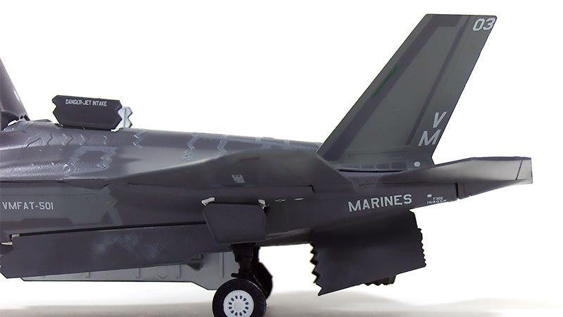 F-35B Lightning II, US Marine Corps, 501st Marine Fighter Attack Training Squadron "Warlords", Eglin Naval Base, 2013 #03, 1/72 [AF10008B]