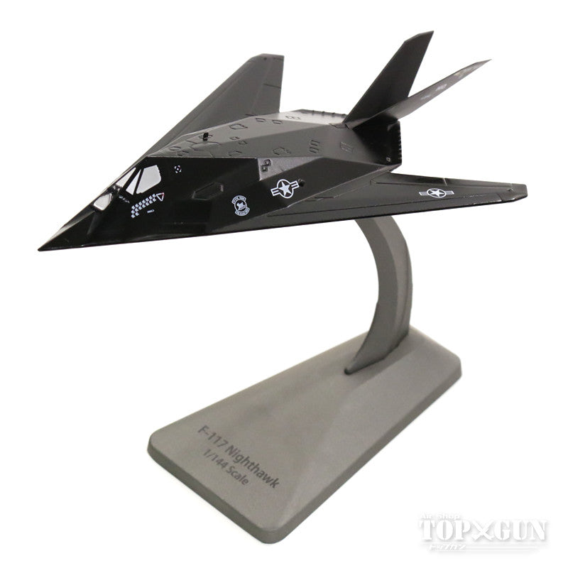 F-117A US Air Force 49th Fighter Wing 8th Fighter Squadron "Black Sheep" (without gear) 1/144 [AF10145]