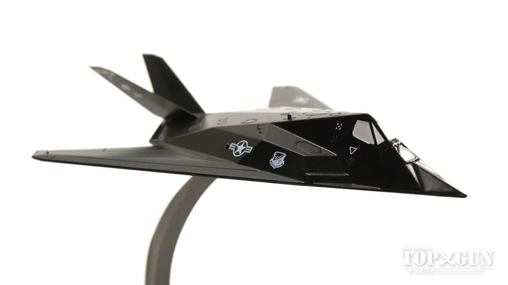 F-117A US Air Force 49th Fighter Wing 8th Fighter Squadron "Black Sheep" (without gear) 1/144 [AF10145]