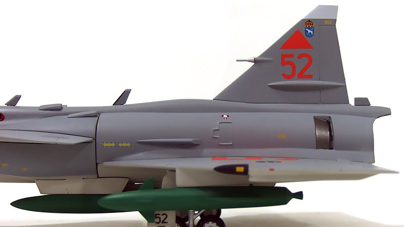 Saab Viggen JA37, Swedish Air Force, 4th Wing, Froson Base, retired in 2005, #52-4, 1/72 [AV-72-42-002]