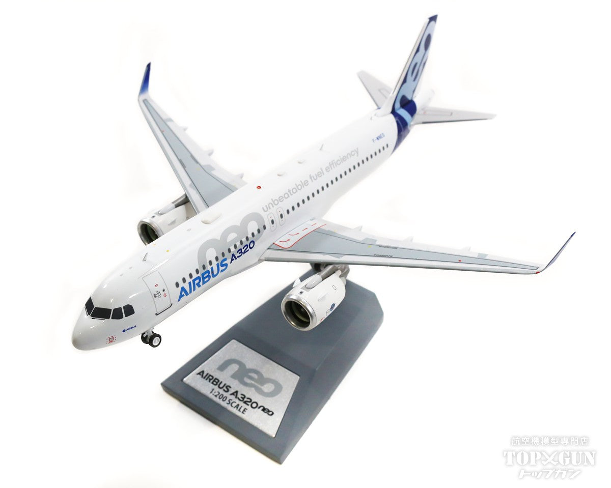 A320-200neo Airbus House Color F-WNEO Stand Included 1/200 [AV2040]