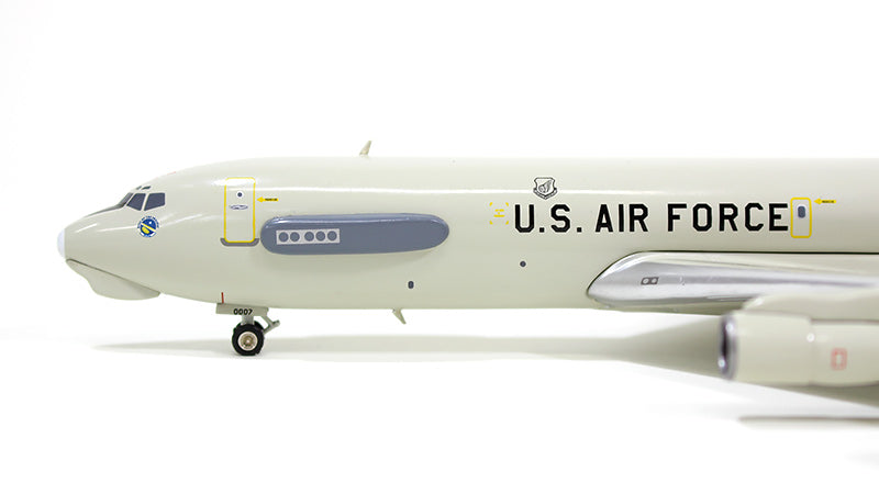 E-3Cセントリーアメリカ空軍 第961航空管制飛行隊 嘉手納基地 #82-0007 1/200 [AV2E31114]
