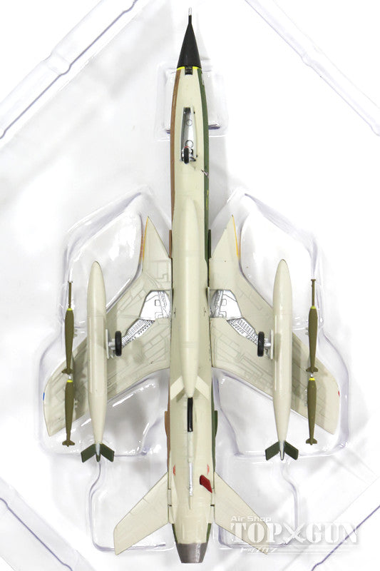 F-105D Thunderchief, US Air Force, 355th Tactical Fighter Wing, 357th Tactical Fighter Squadron, Takli Air Base, Thailand, circa 1970, RU/#60-0504 "MEMPHIS BELLE II" 1/144 [AV440027]