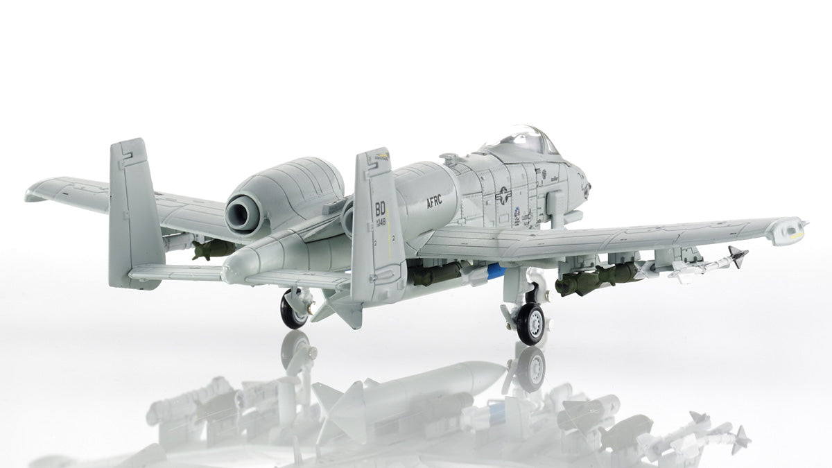 A-10C アメリカ空軍 予備役軍団 第917航空団 第47戦術戦闘飛行隊 「ウォートホッグ」 バークスデール基地 BD/#79-0148 「MOONBEAM McSWINE」 1/144 [AVFS-1711018]