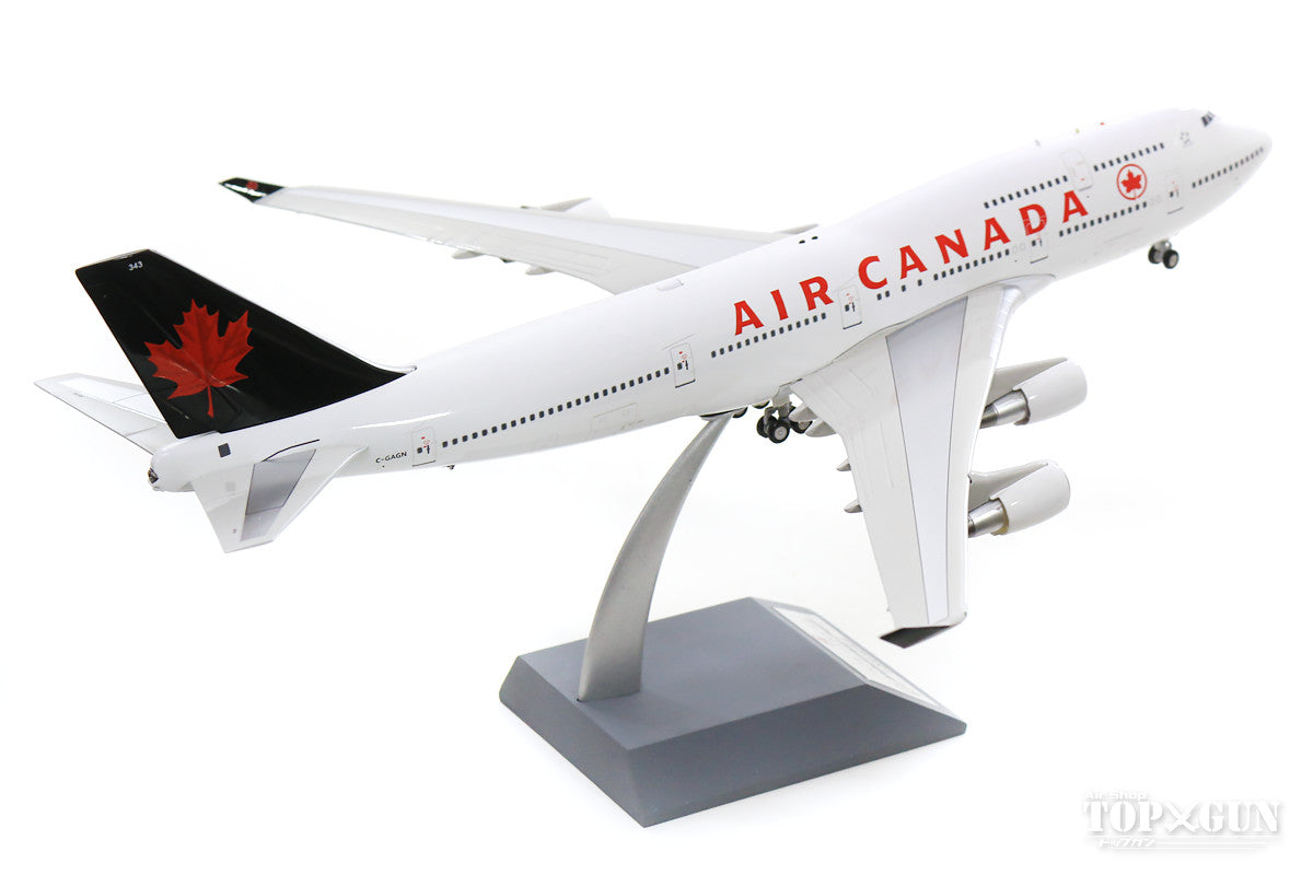 747-400 Air Canada C-GAGN With Stand 1/200 [B-744-AC-08]