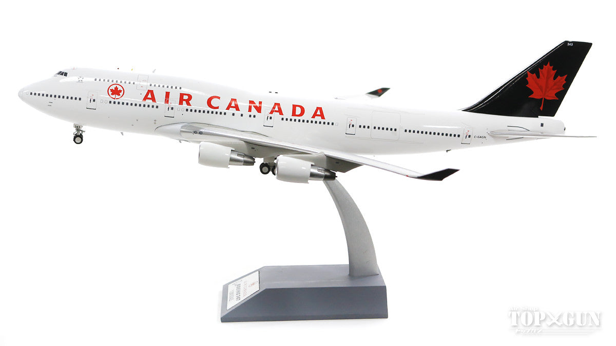 747-400 Air Canada C-GAGN With Stand 1/200 [B-744-AC-08]