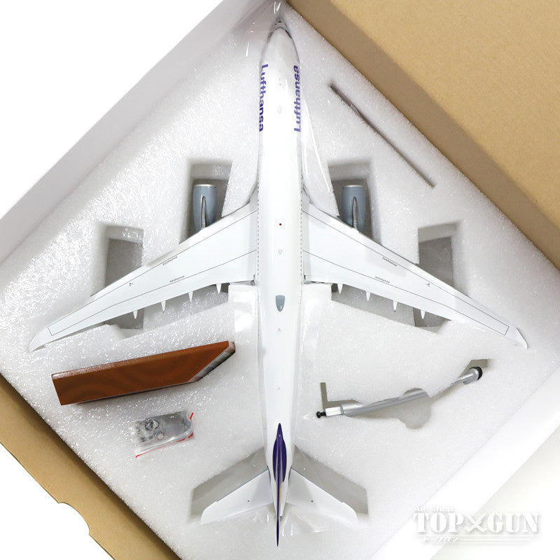 A330-300 Lufthansa Special Paint "Football" (Stand Included) Circa 2005 D-AIKI 1/200 *Made of Metal [B-LH330-001]