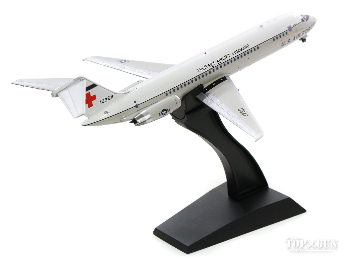 C-9A (DC-9-32CF) US Air Force #68-10958 (stand included) 1/200 [CMDC901]