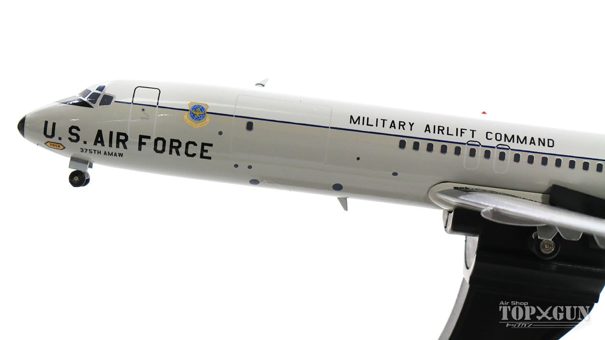 C-9A (DC-9-32CF) US Air Force #68-10958 (stand included) 1/200 [CMDC901]