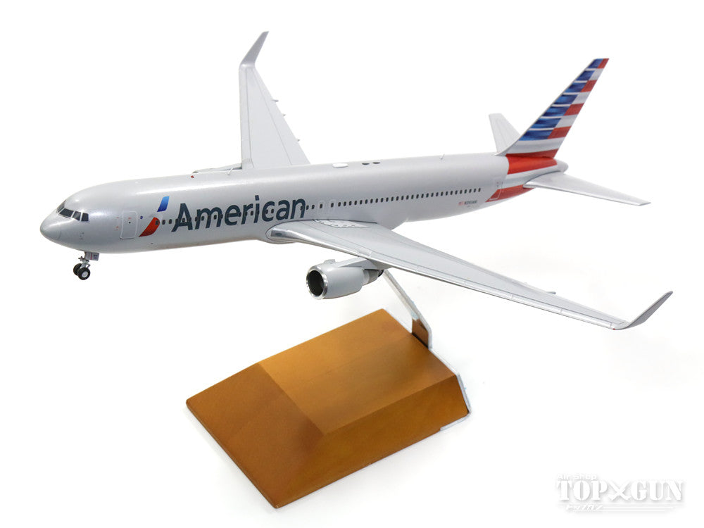 767-300ERw American Airlines N393AN 1/200 *Made of metal [G2AAL631]