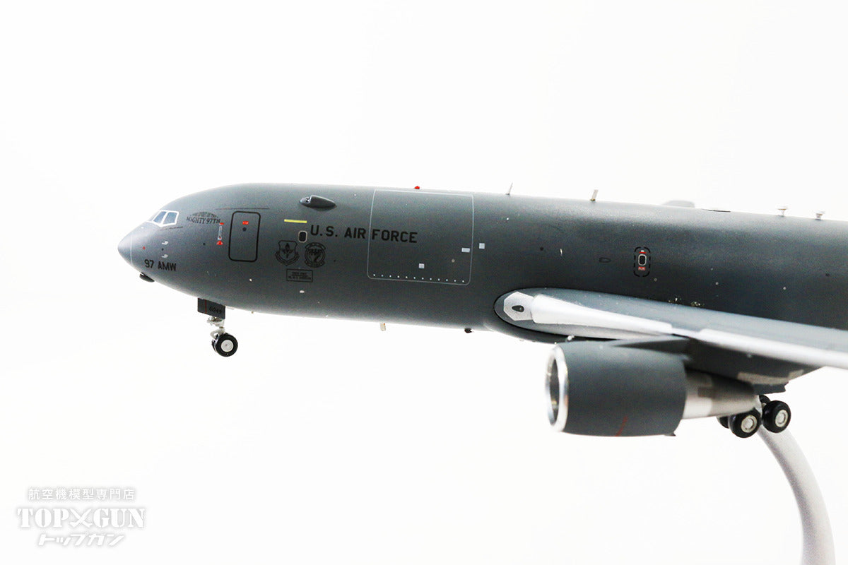 KC-46A (air-to-air refueling/transport aircraft) Pegasus United States Air Force 18-46049 1/200 [G2AFO960]