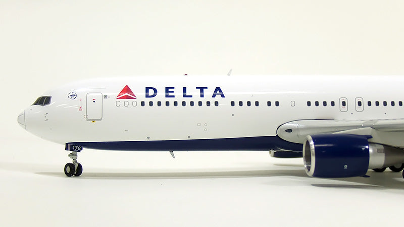 767-300w Delta Airlines N176DN 1/200 [G2DAL289]