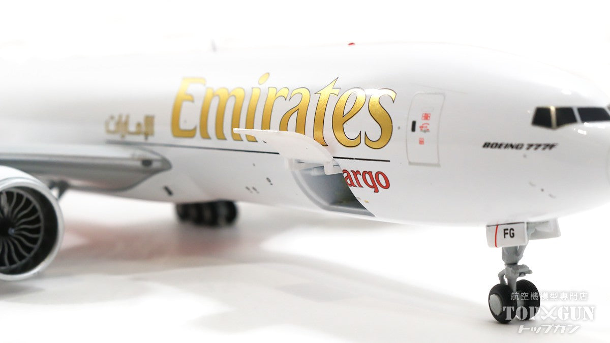 777F (200LR cargo type) Emirates SkyCargo (cargo door can be opened or closed) 2010s A6-EFG 1/200 [G2UAE953]