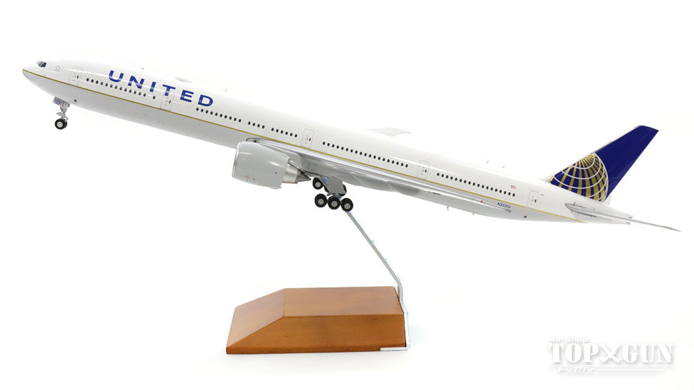 777-300ER United Airlines N2331U 1/200 *Made of metal [G2UAL643]