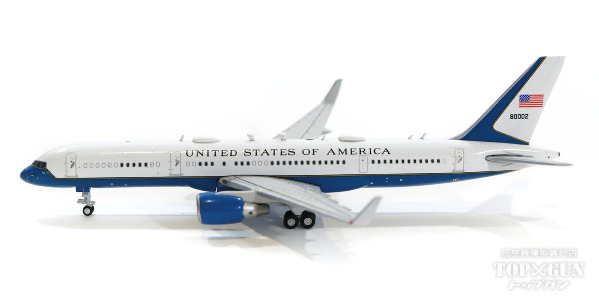 GeminiJets C-32A (757-200) アメリカ空軍 80002 1/400 [GJAFO1635]