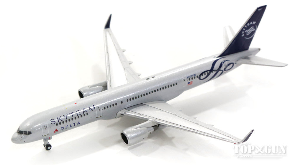 [Pre-order item] 757-200 Delta Airlines special paint "SKYTEAM" N717TW 1/400 [GJDAL982]