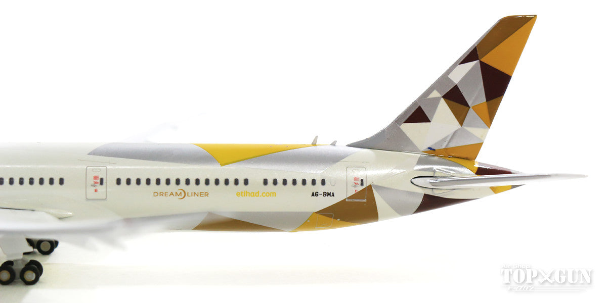 787-10 Etihad Airways A6-BMA *Flaps down 1/400 [GJETD1846F]